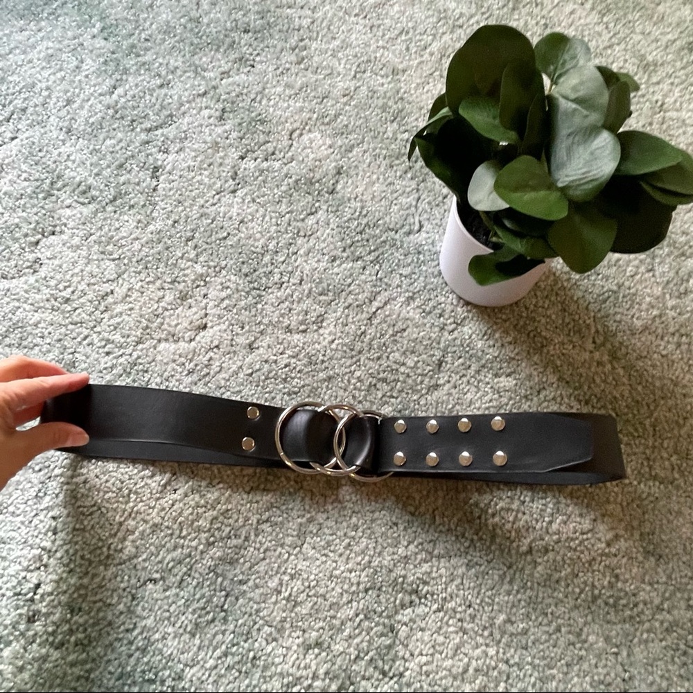 HOT TOPIC Black Faux Leather Punk Belt, Snaps, Silver Hardware, 38-40”